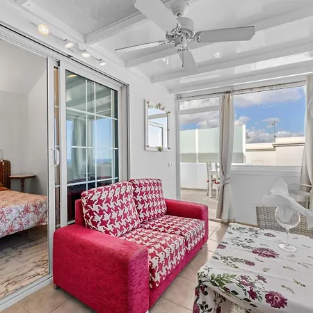 Appartement Gina Y Vista Oceano *