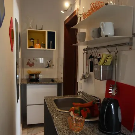 Gina Y Vista Oceano Puerto del Carmen (Lanzarote)